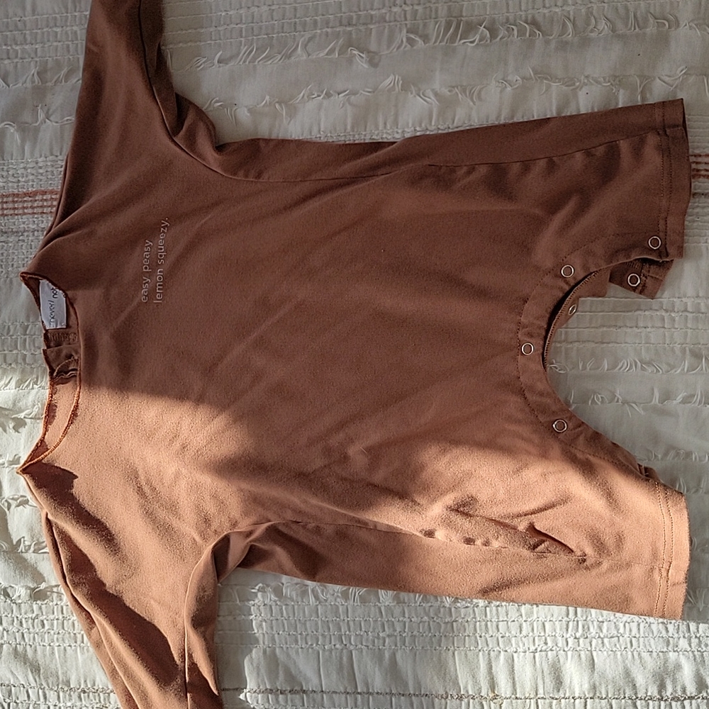 6-12 mo - never/not romper